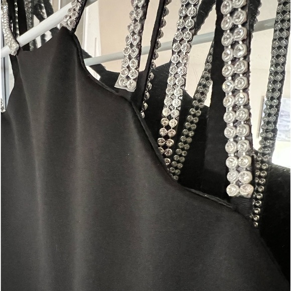 Little black dress - Picture 2 of 3